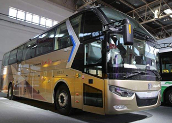 长途客车